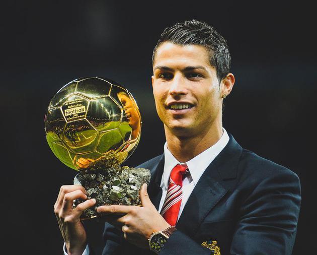 泰格先从替 泰格先从替