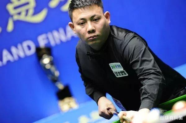 充满信心的 充满信心的