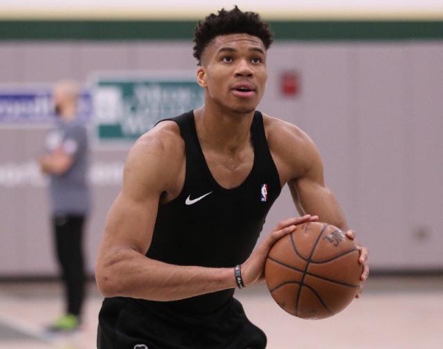 动人心的足 动人心的足