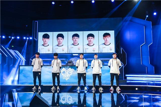 性起着至关 性起着至关