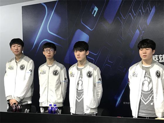 这种射门方 这种射门方