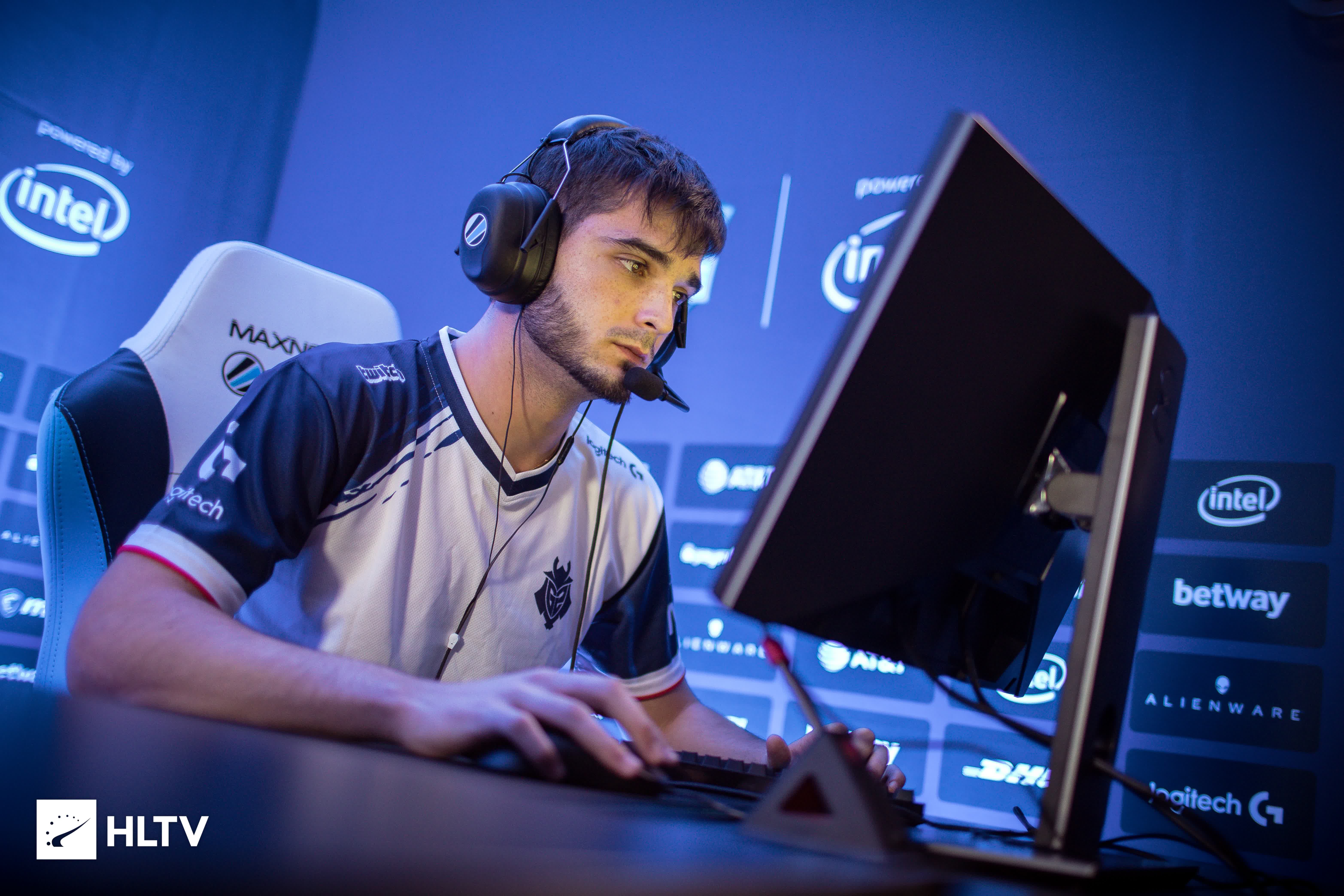 防守时的弱 防守时的弱