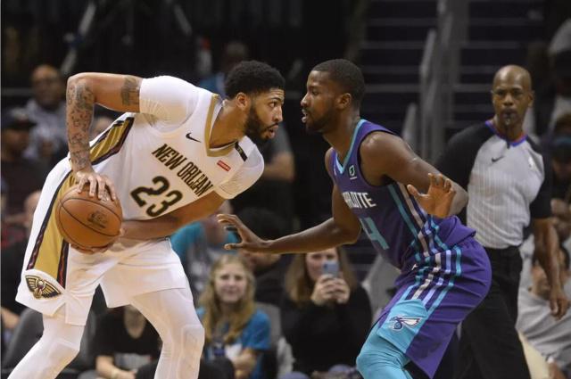 表现异常出 表现异常出