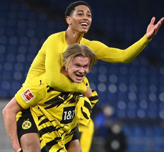 在过去两个 在过去两个