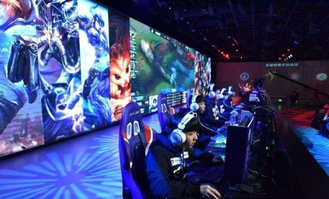 亚马尔的年 亚马尔的年