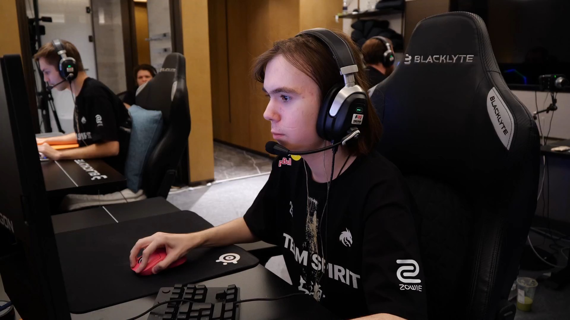 做出补强 做出补强