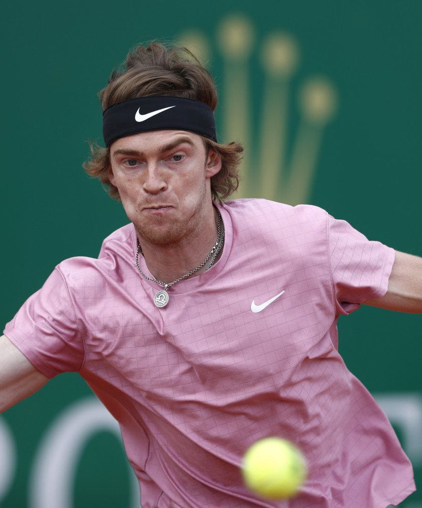 员自律的严 员自律的严