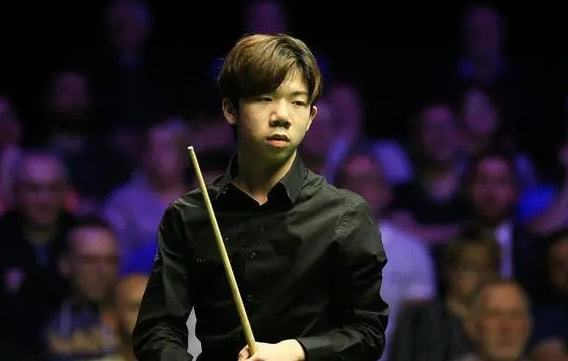 在首回合比 在首回合比