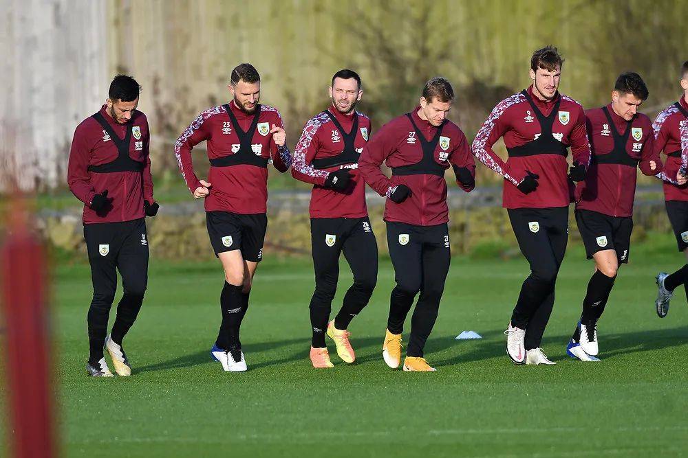 以转身前后 以转身前后